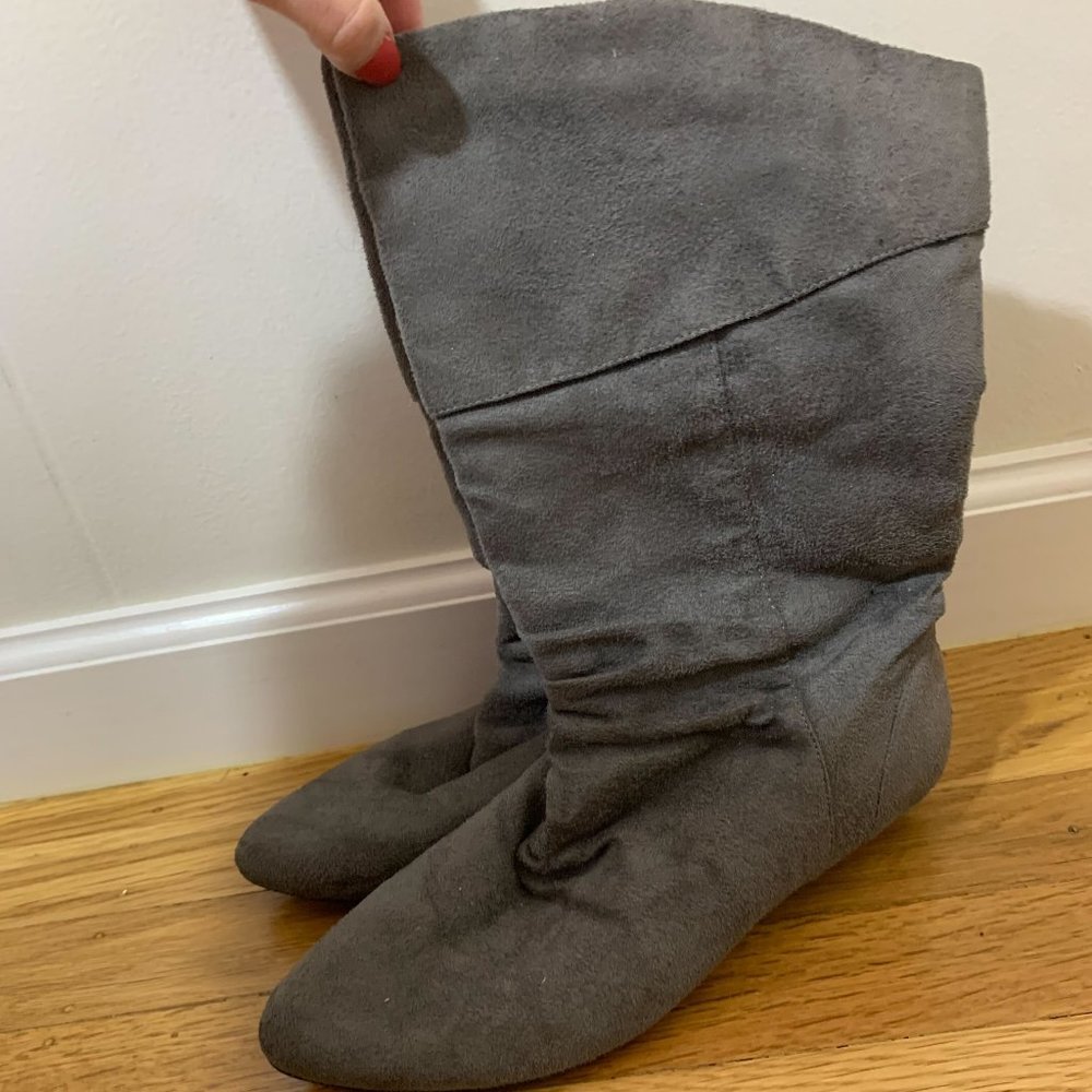 Paprika Slouchy Gray Faux Suede Riding Boots - sz 7.5